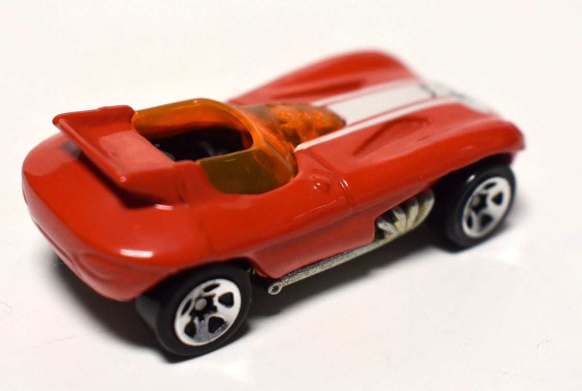 Hot Wheels - 1998 First Edition -  Cat-A-Pult Custom Jaguar D-Type