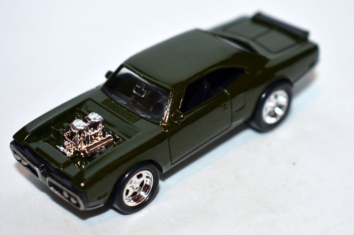 Johnny Lightning  Speed Rebels- 1970 Dodge SuperBee