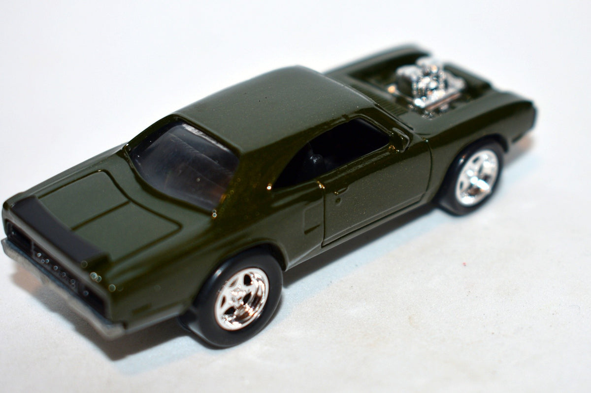 Johnny Lightning  Speed Rebels- 1970 Dodge SuperBee