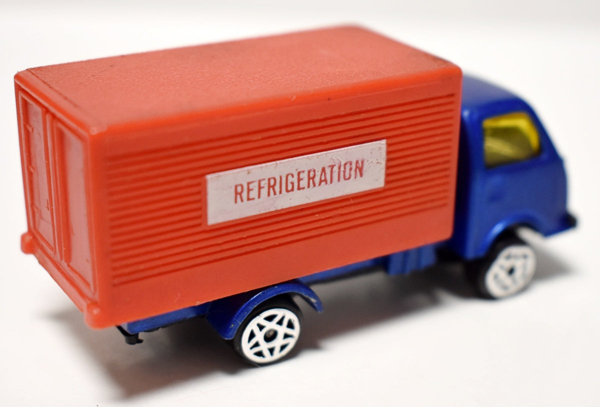 Traffic Jammers - Refrigerated Box Truck