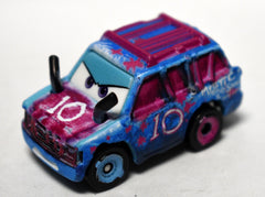 Disney Cars - HO Scale - Blind Spot - Demolition Derby Station Wagon