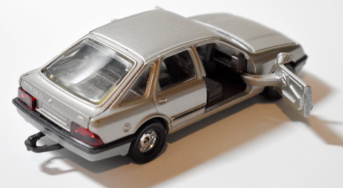 Corgi (299) Ford Sierra / Merkur