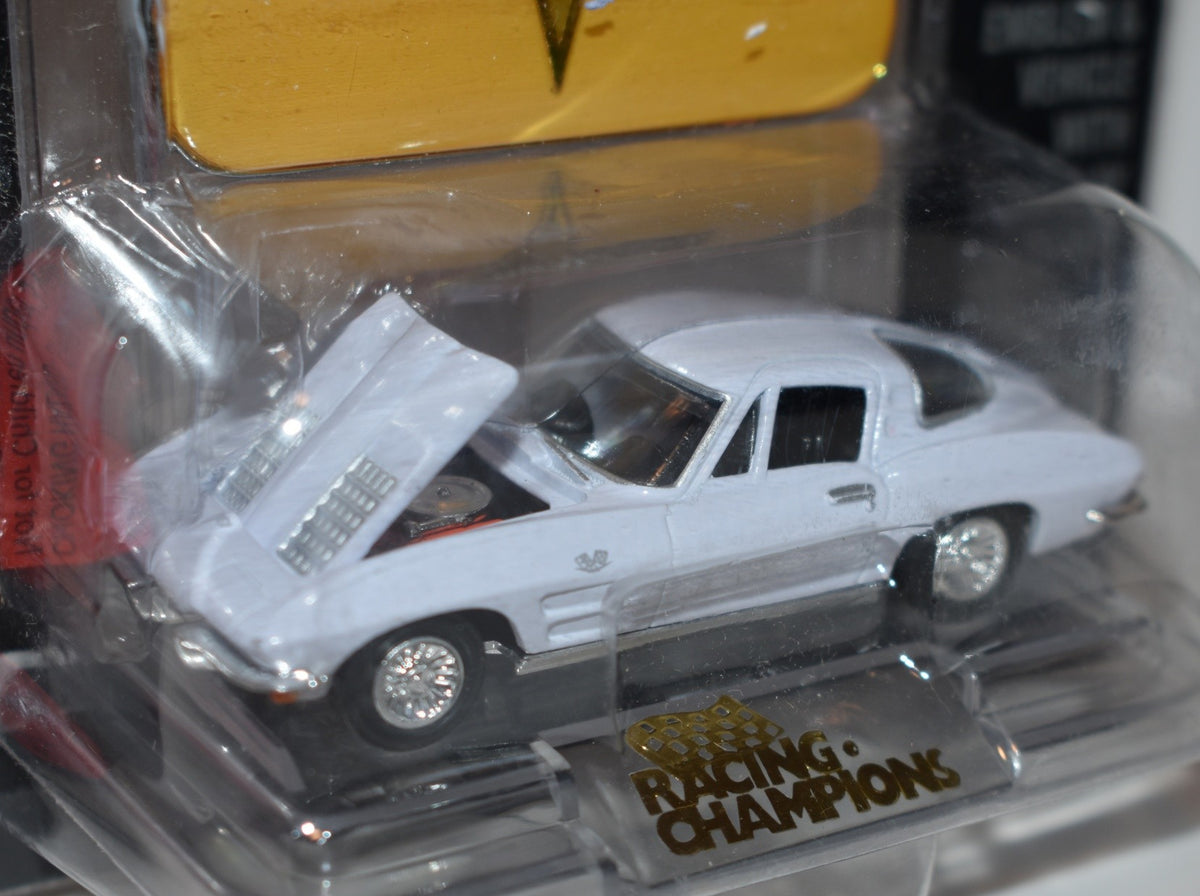 Racing Champions Mint Series - 1963 Chevrolet Corvette Split Window Coupe