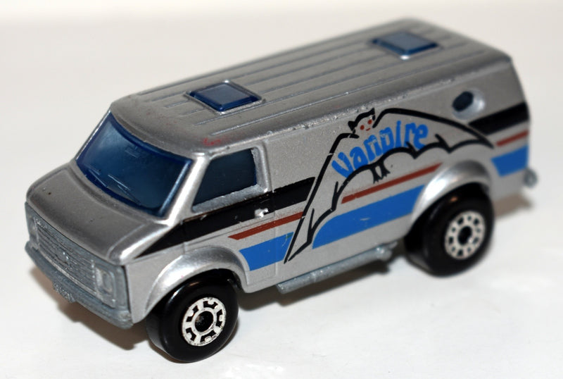 Matchbox - (1982) Chevrolet Vampire Van