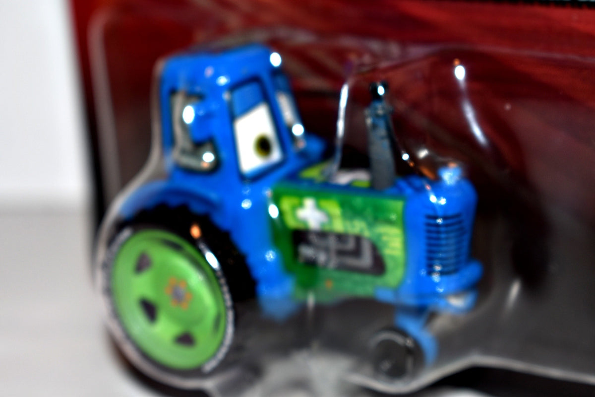 Diseny CARS -  Clutch Aid Racing Tractor
