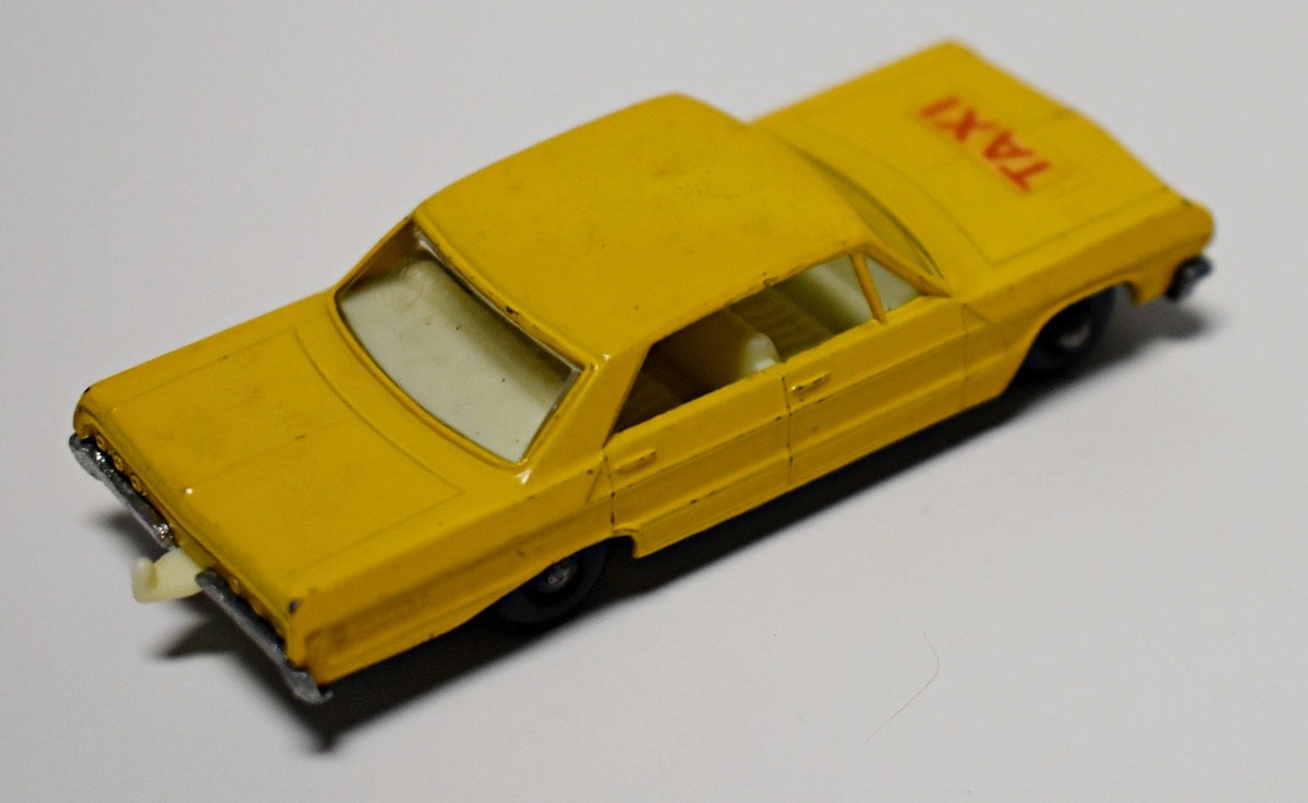 Matchbox Regular Wheels Chevrolet Impala Taxi