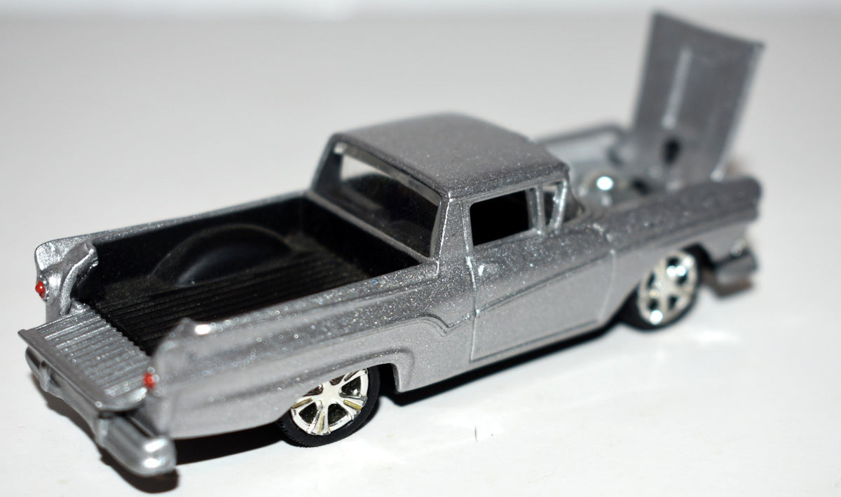 Racing Champions  - 1957 Ford Ranchero Pickup Truck