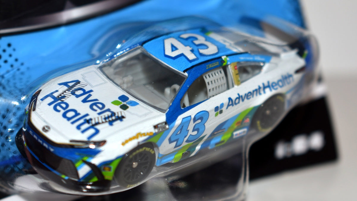 Lionel NASCAR Authentics - Erik Jones Advent Health Toyota Camry