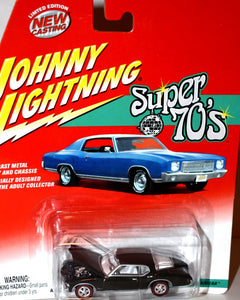 Johnny Lightning 1971 Buick Riviera Boatail