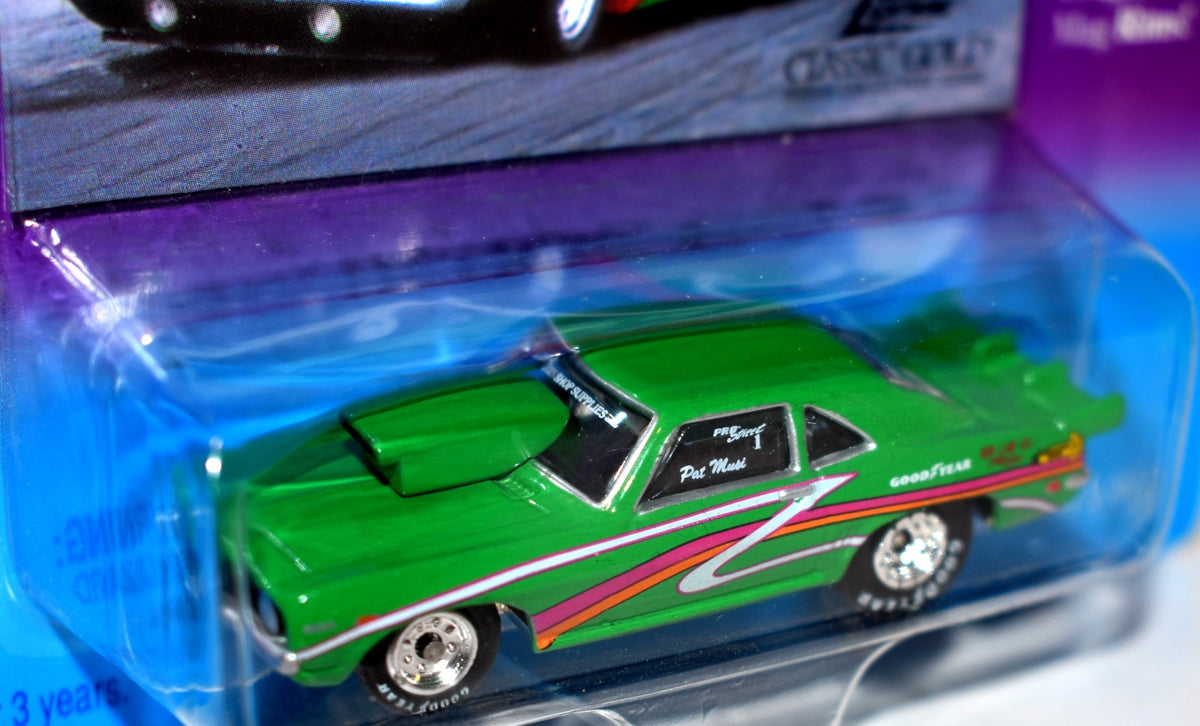 Johnny Lightning Classic Gold - Pat Musi 1969 Chevrolet Camaro Pro Street