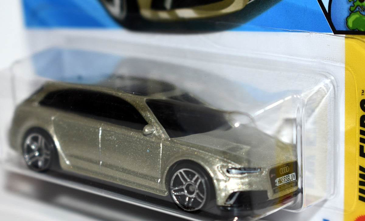 Hot Wheels 2017 Audi Avant RS6 Station Wagon