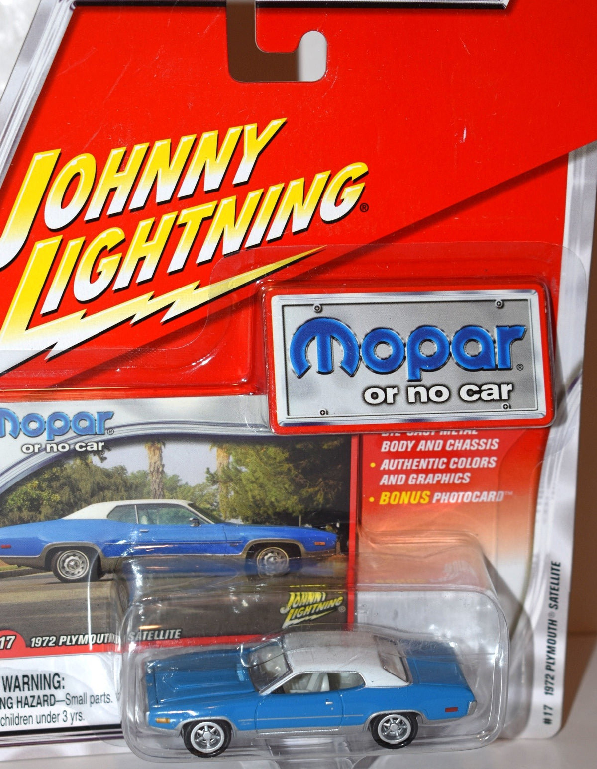 Johnny Lightning - MOPAR or No Car -1972 Plymouth Satellite