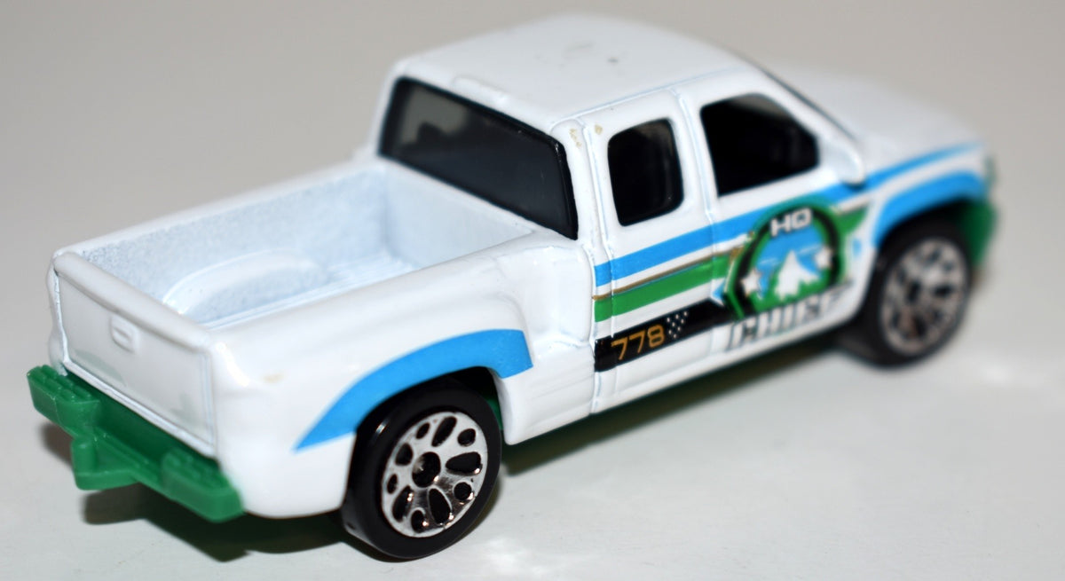 Matchbox - Chevrolet Silverado National Parks Chief Pickup Truck