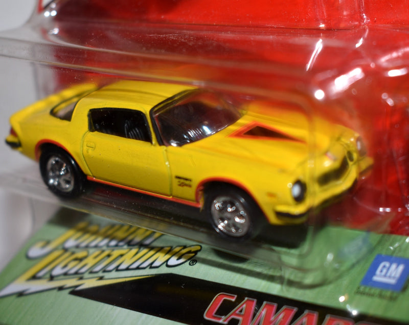Johnny Lightning Pro Collectors Series 1977 Chevy Camaro Z28