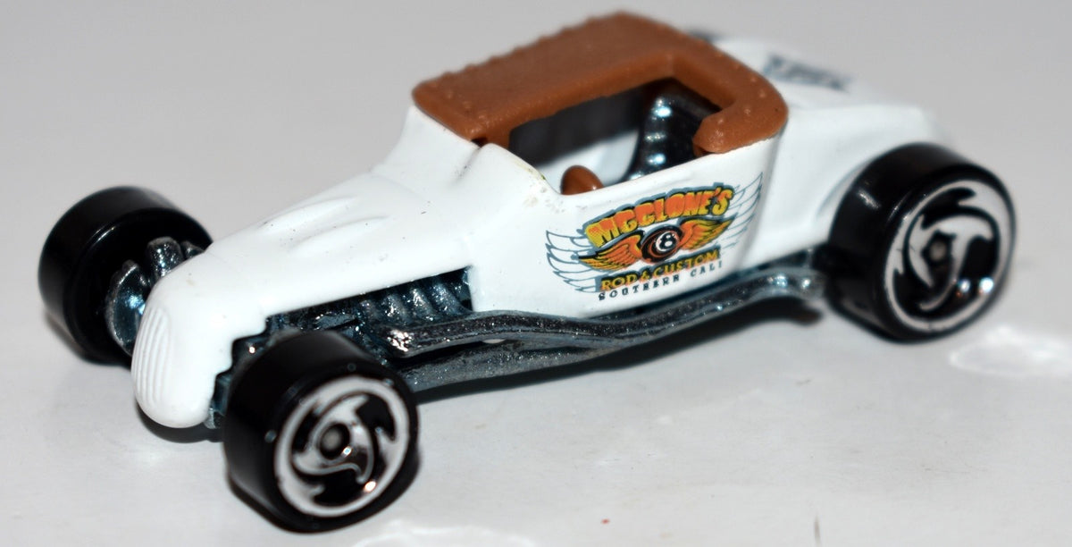 Hot Wheels - Mystery Car - Track T Hot Rod