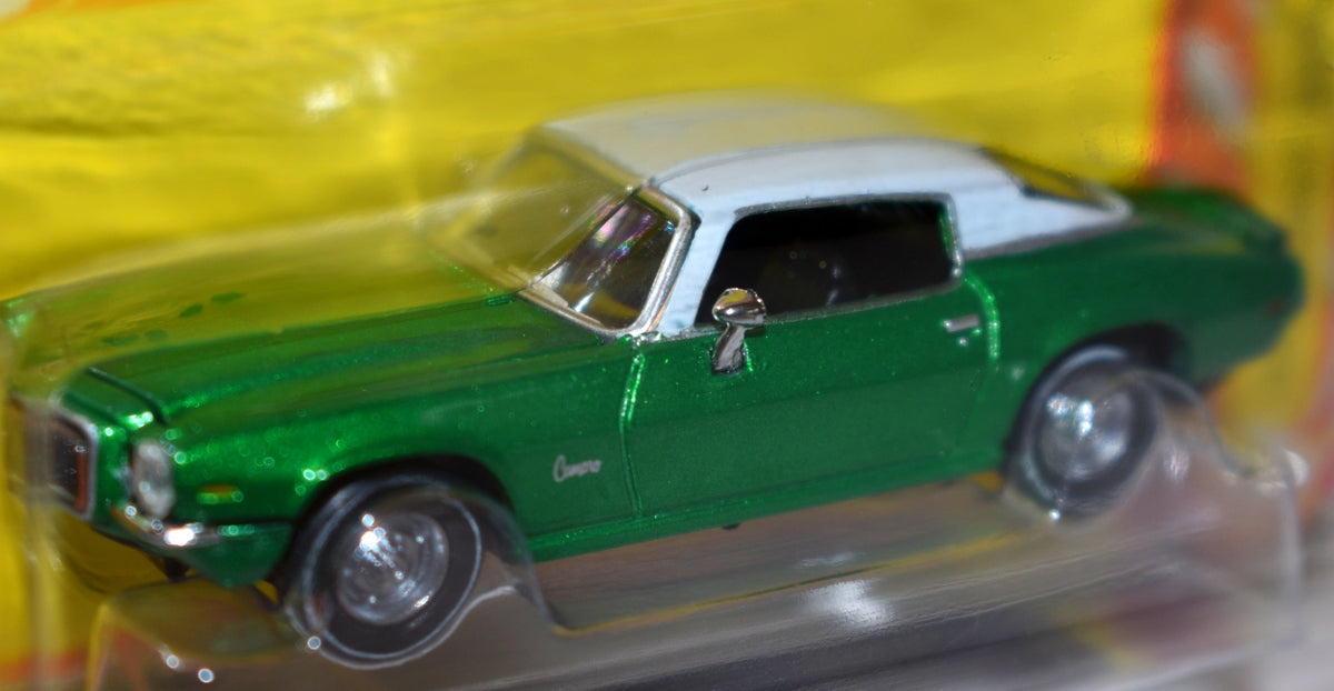 Racing Champions Mint Series - 1970 Chevrolet Camaro RS