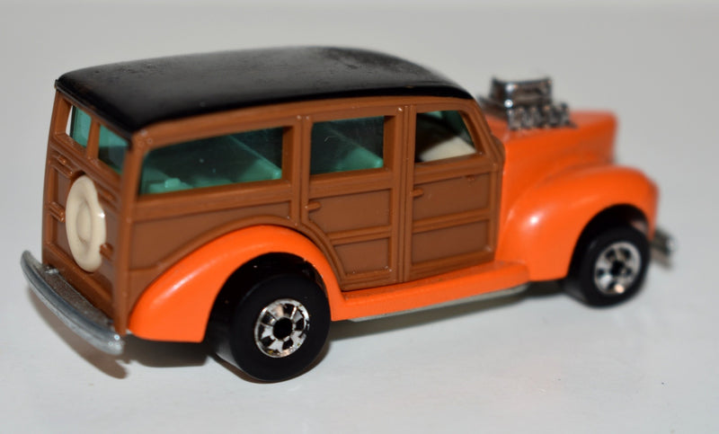 Hot Wheels - Rare California Dreamin' 1940's Ford Woody Wagon