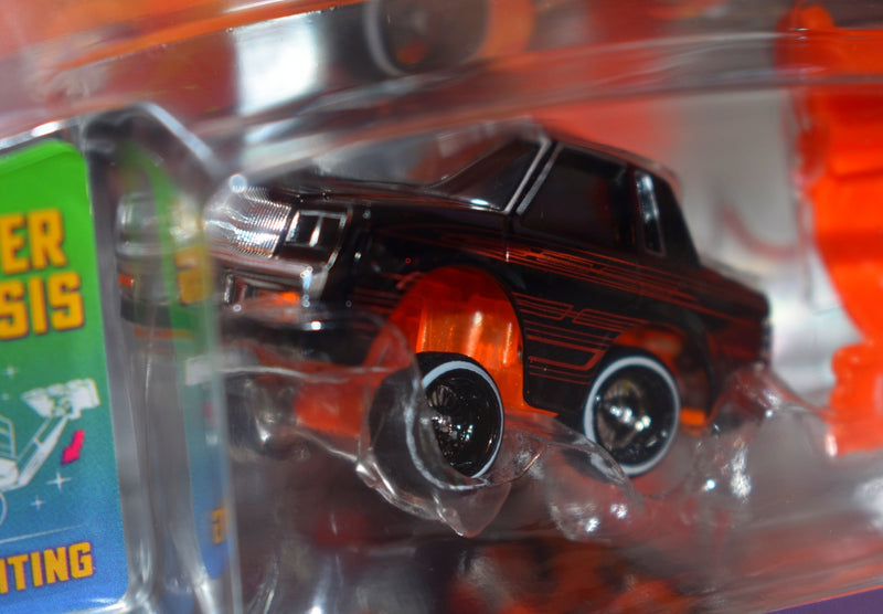MGA Entertainment - Car Tuned  - 1987 Buick Regal Lowrider