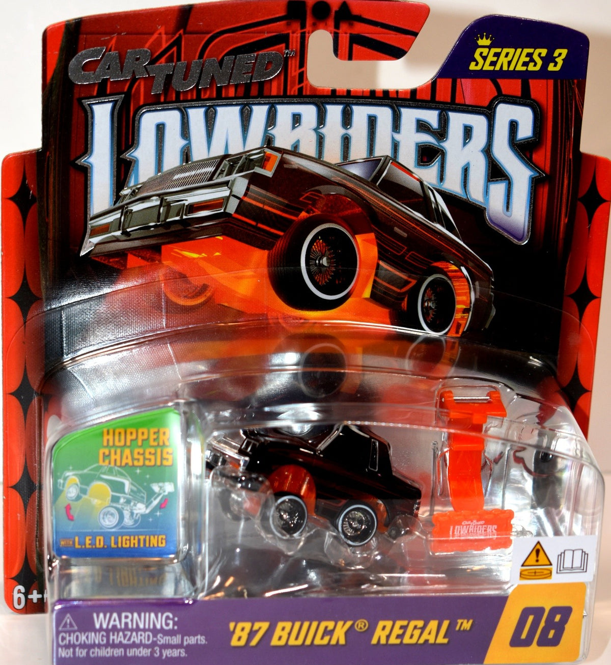 MGA Entertainment - Car Tuned  - 1987 Buick Regal Lowrider