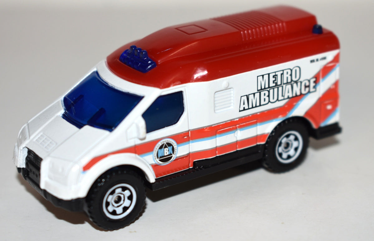 Matchbox - Metro Ambulance