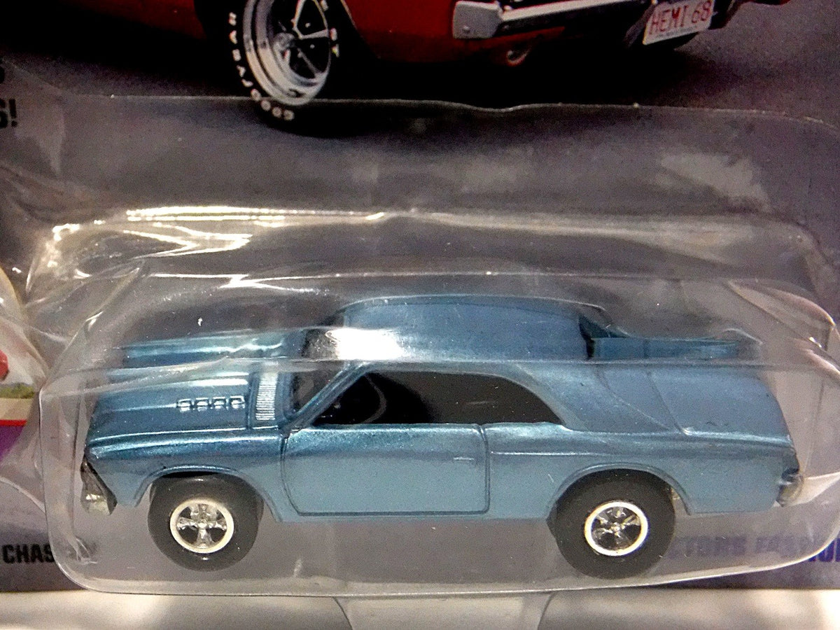 Johnny Lightning Muscle Cars - 1966 Chevrolet Chevelle Malibu  