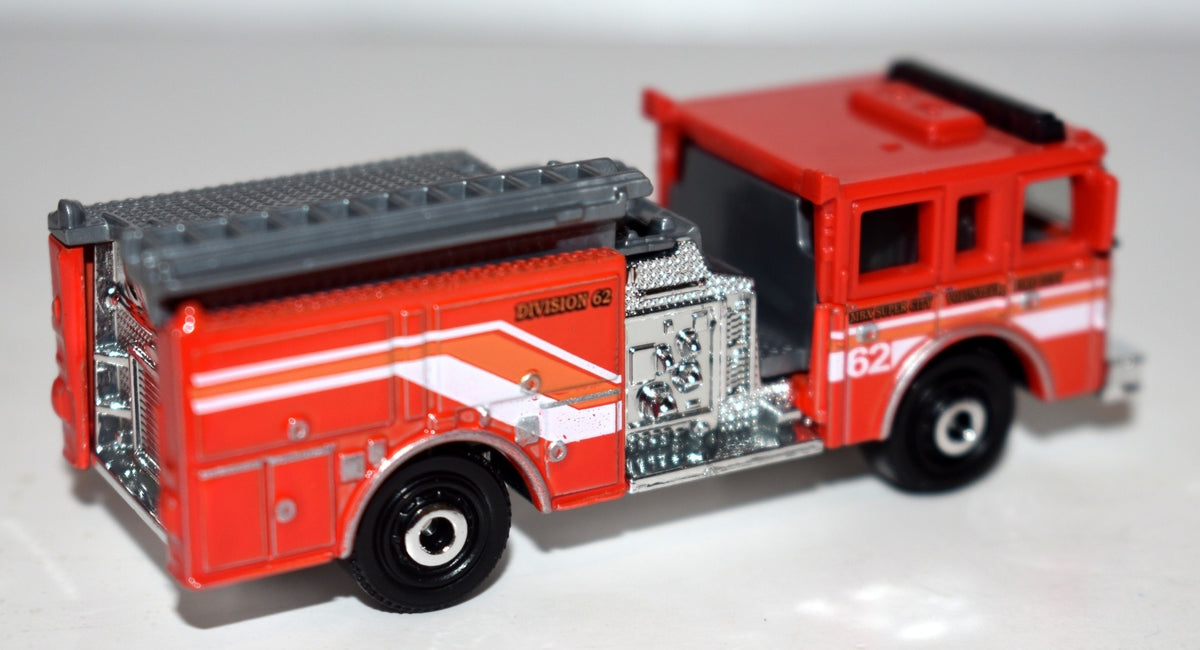 Matchbox Pierce Dash Fire Truck