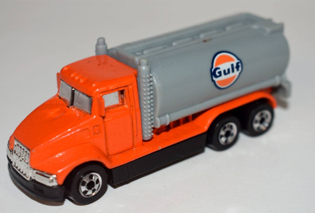 Hot Wheels - (1994) - Gulf Oil Tanker Truck Promotional Model