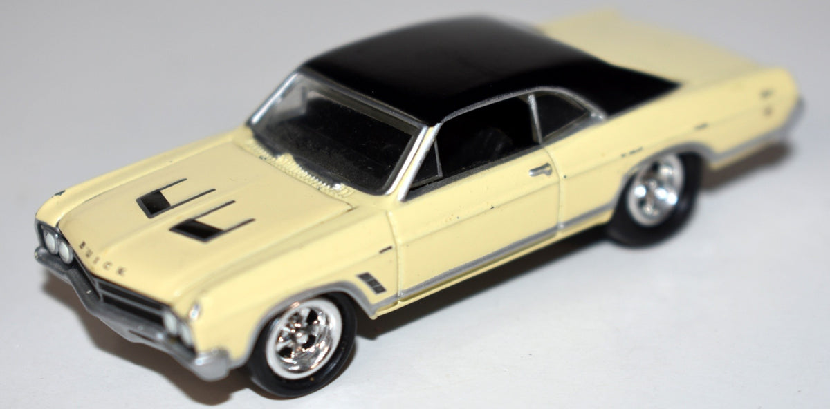 Johnny Lightning  - 1966 Buick Skylark GS