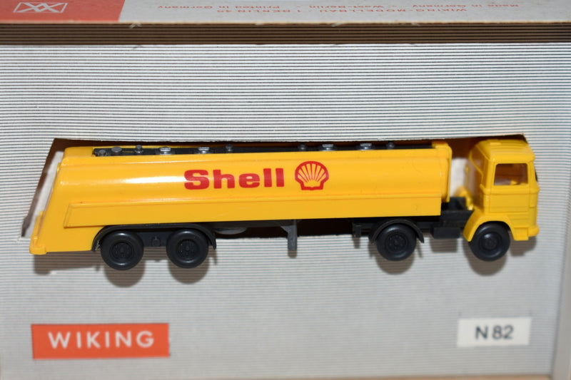 Wiking - N82 - Vintage Shell Tanker Truck