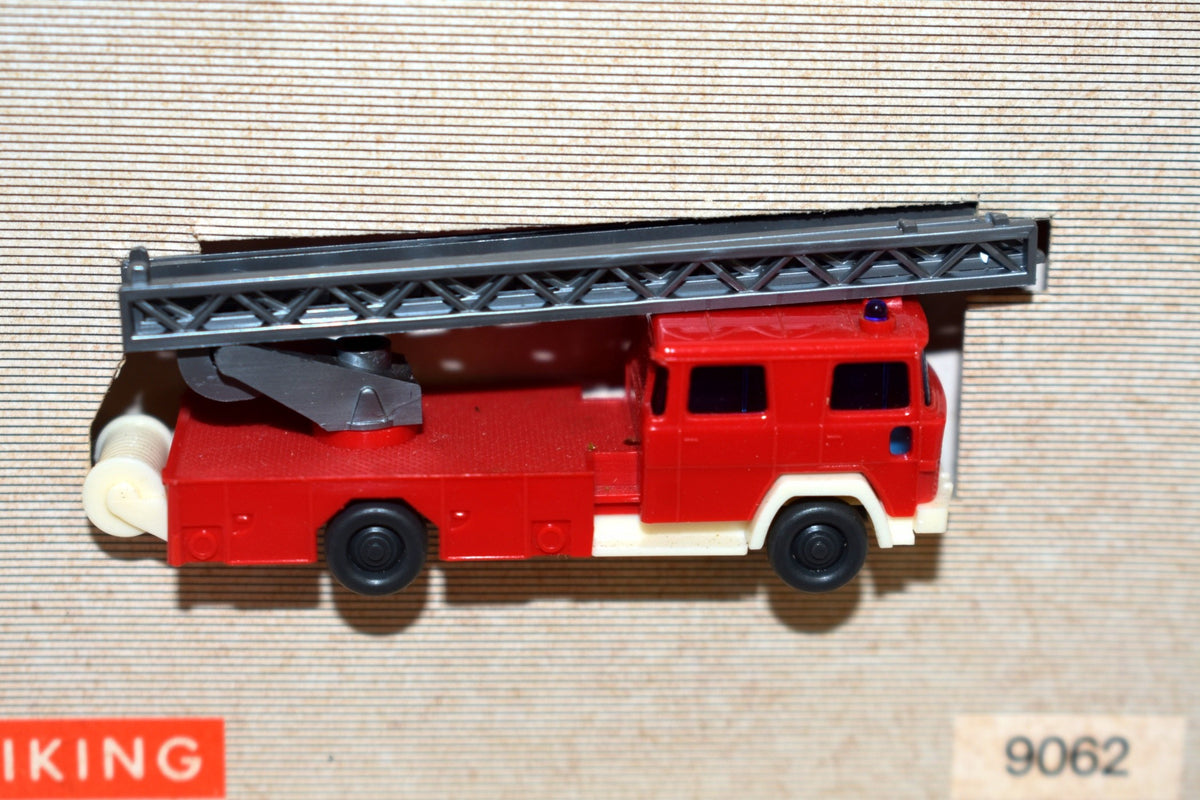 Wiking - 9062 - Magirus DL 30 Fire Truck