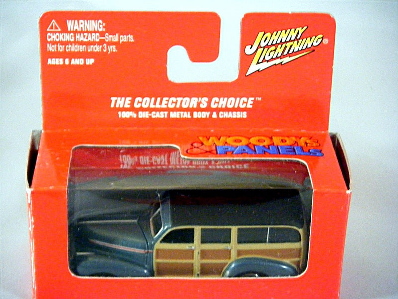 Johnny Lightning 1941 Chevrolet Special Deluxe Station Wagon