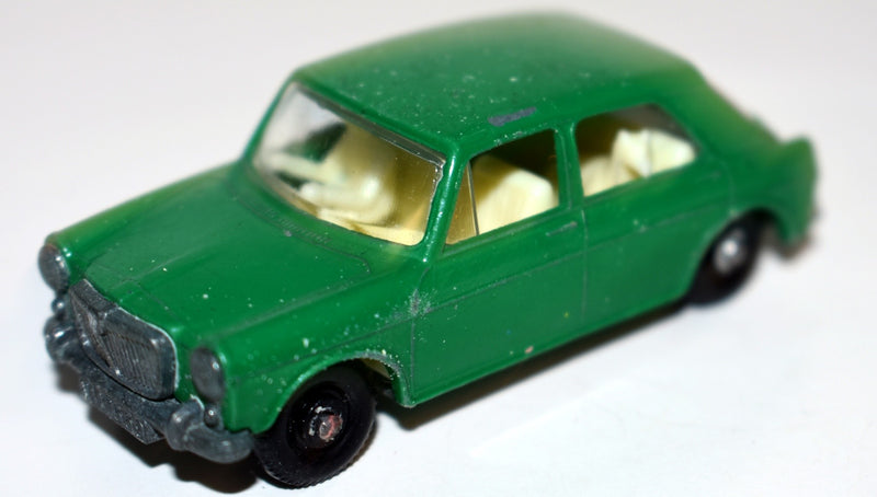 Matchbox Regular Wheels MG 1100