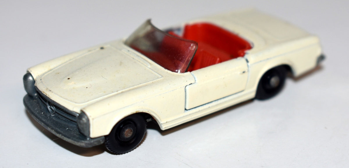 Matchbox Regular Wheels (27D-1) - Mercedes-Benz 230SL 