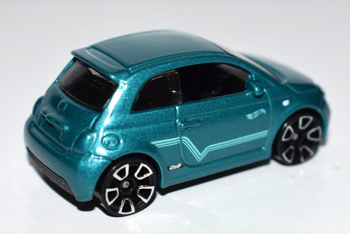 Hot Wheels - Fiat 500e EV