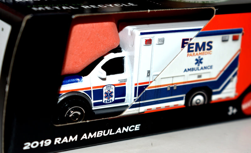 Matchbox  The Movie - Moving Parts - 2019 RAM EMS Paramedics Ambulance