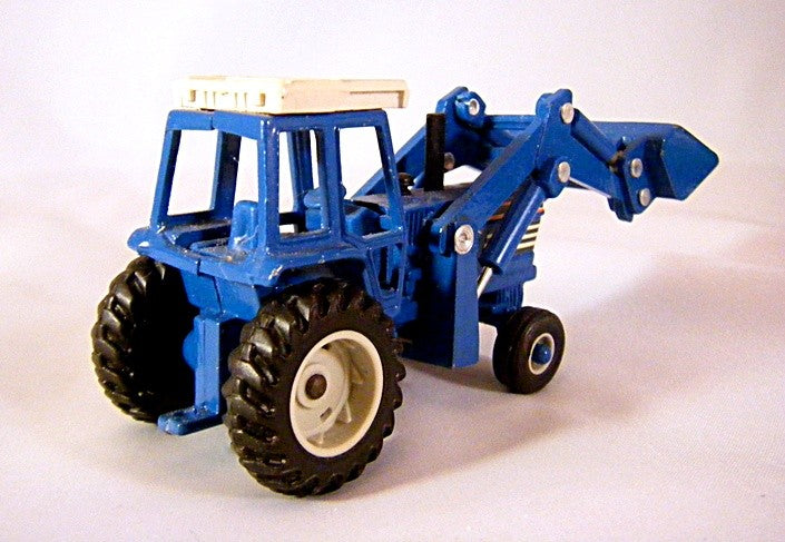 Ertl - Ford TW35 Tractor with Front Loader