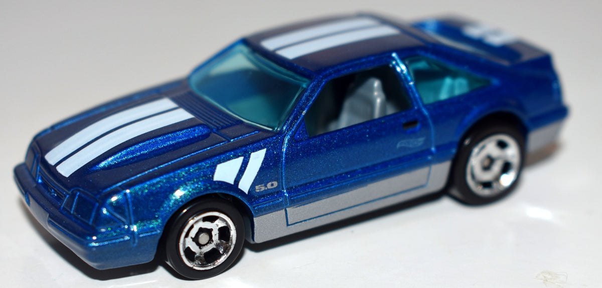 Hot Wheels -  1992 Fox Bodied Ford Mustang Coupe