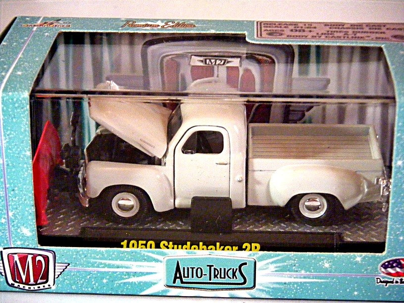 M2 Machines - Auto Trucks - 1950 Studebaker 2R Pickup Truck with Snow Plow