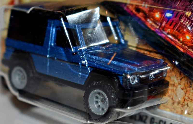 Hot Wheels Premium - 1993 Mercedes-Benz G Wagon-2