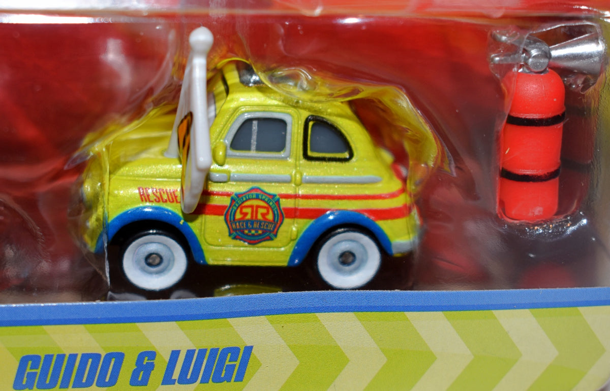 Disney CARS  - Race & Rescue Set - Luigi and Guido - Fiat 500 and Forklift-2