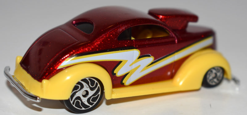 Racing Champions - 1934 Ford Coupe Hot Rod-2