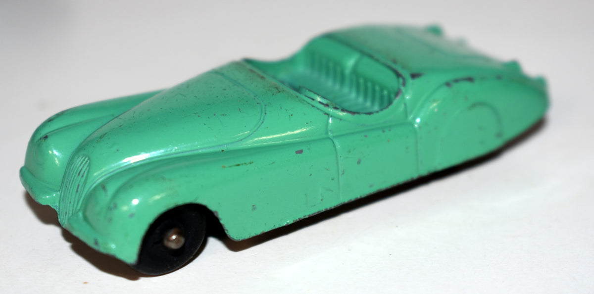 Tootsietoy 1954 Jaguar XK120 Convertible