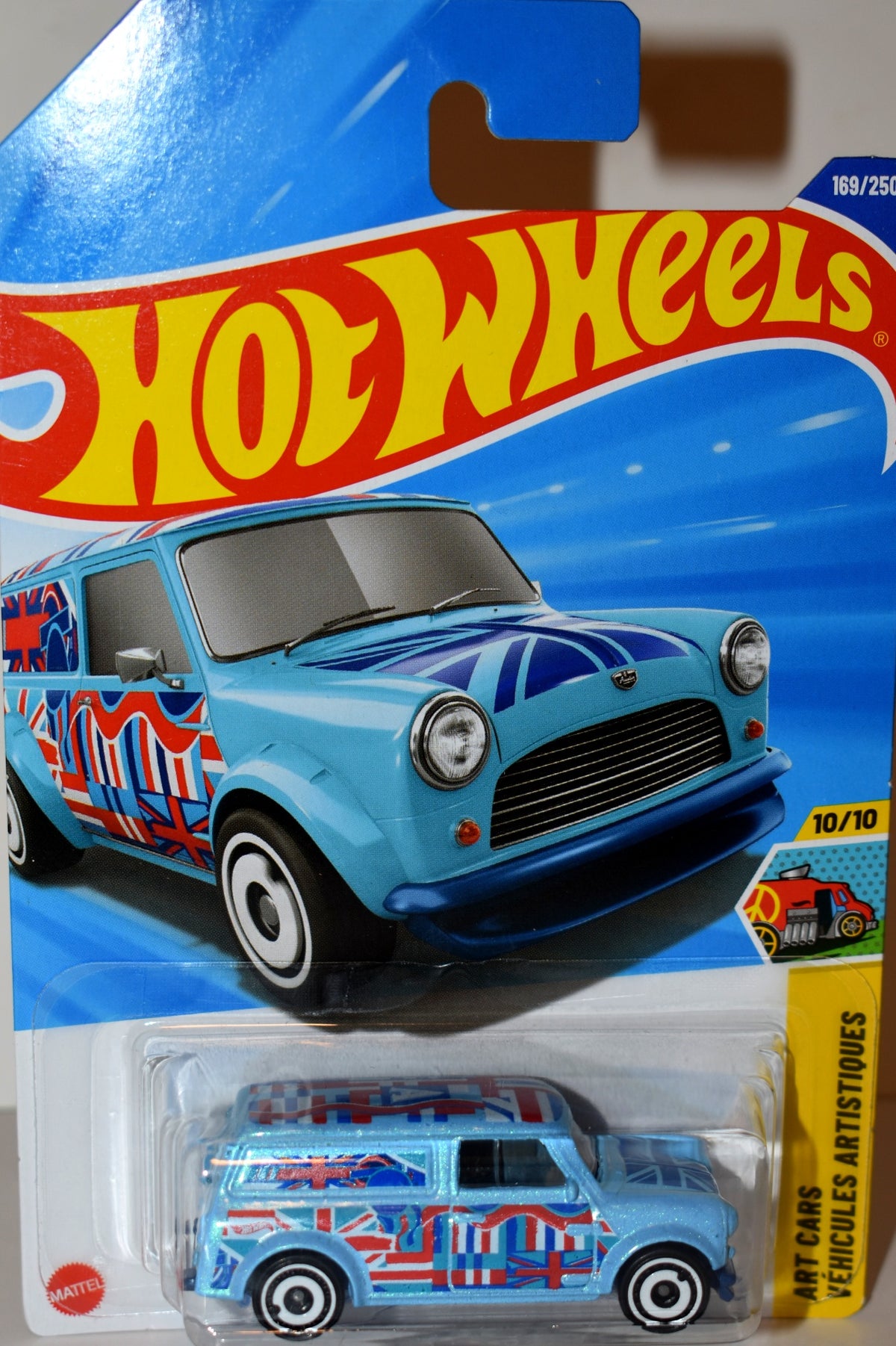Hot Wheels -  Art Cars - 1967 Austin Mini Van