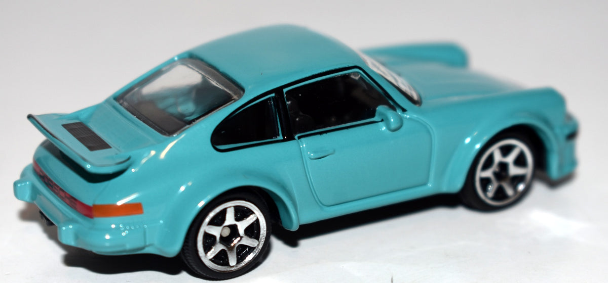 Maisto Adventure Force - Porsche 934 RSR