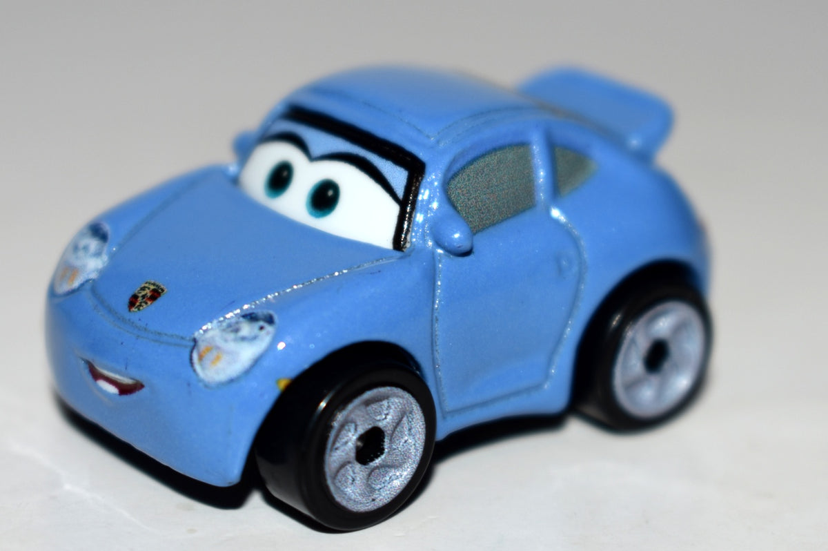 Disney Cars - HO Scale - Sally - Porsche 911 Carrera-1