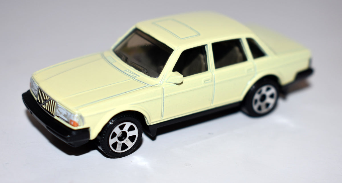 Matchbox   - 1986 Volvo 240-1