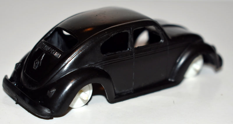 Marx: 1960 Volkswagen Beetle (1961 Sears Christmas Catalog exclusive)-2